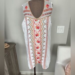 NWT Floral Embroidered Sleeveless Tunic XL
